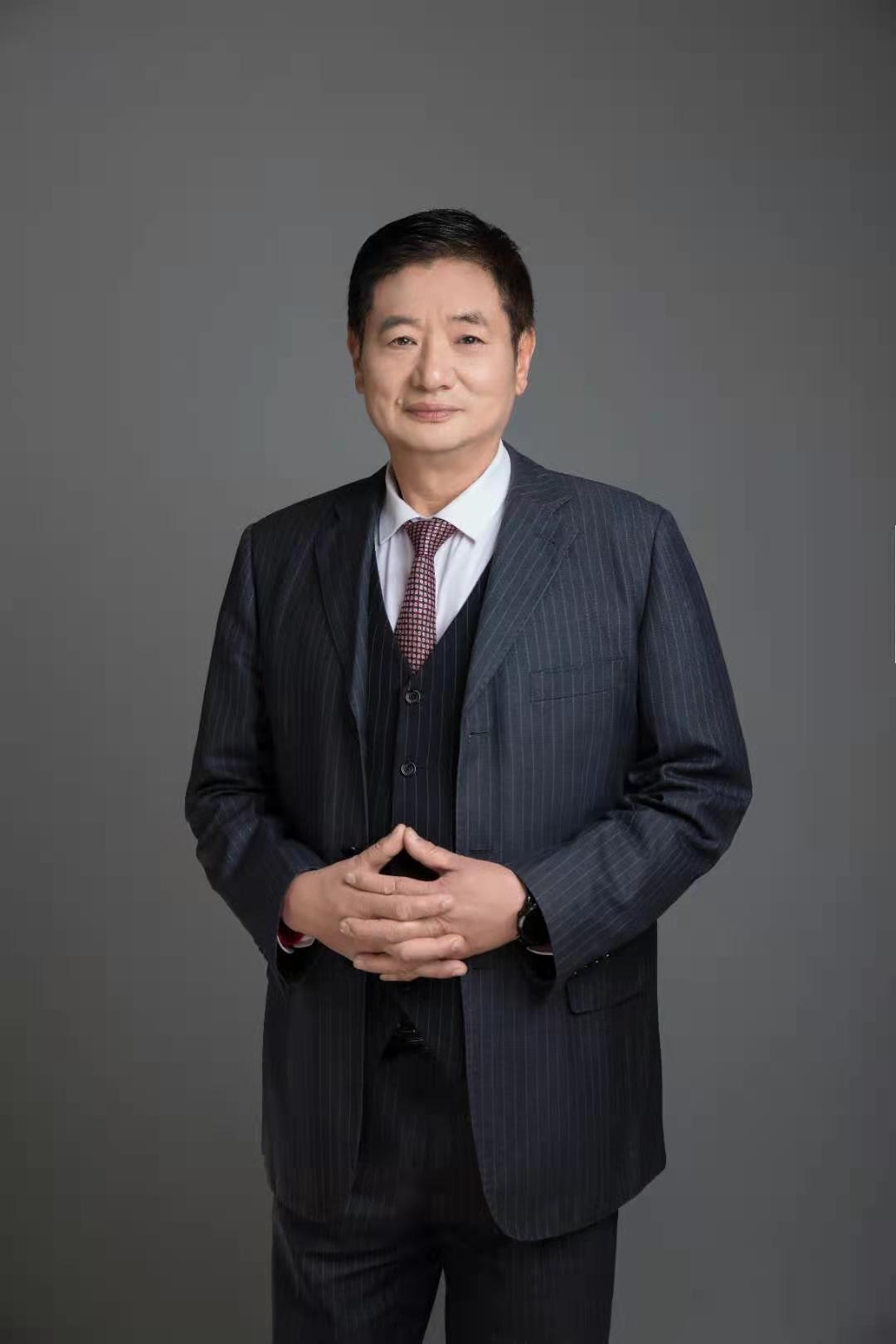 王建新